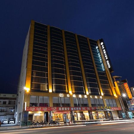 Ever Delightful Business Hotel Csiaji Kültér fotó